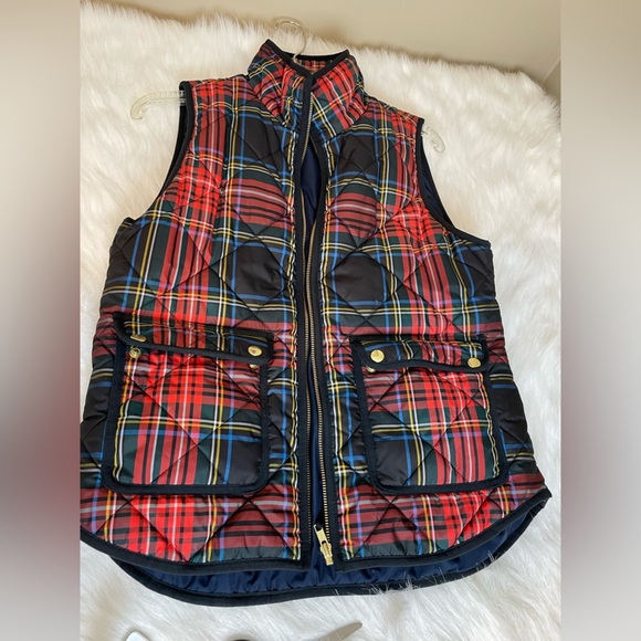 J crew Stewart tartan Plaid Quilted Vest with Pockets - Picture 5 of 13